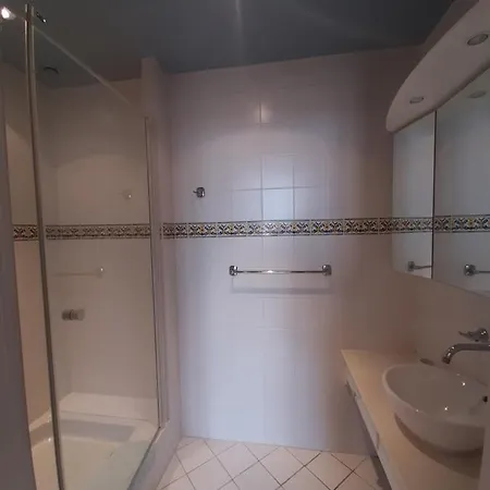 La Belle Boulonnaise Bed & Breakfast *
