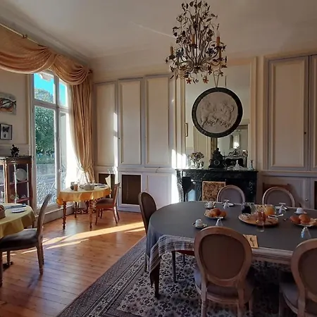 La Belle Boulonnaise فندق مبيت وإفطار