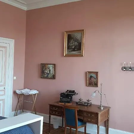 La Belle Boulonnaise Oda ve Kahvaltı