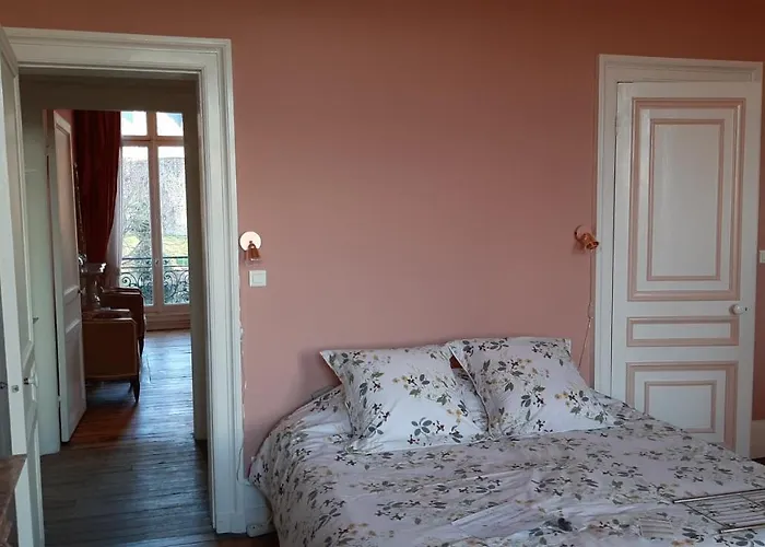 La Belle Boulonnaise Bed & Breakfast